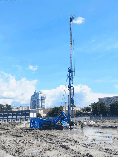 HDL-200C top drive drill working at Saint Petersburg construction site