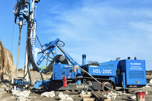 Malaysia's HDL-200C Top-Drive Drilling Rig Complet